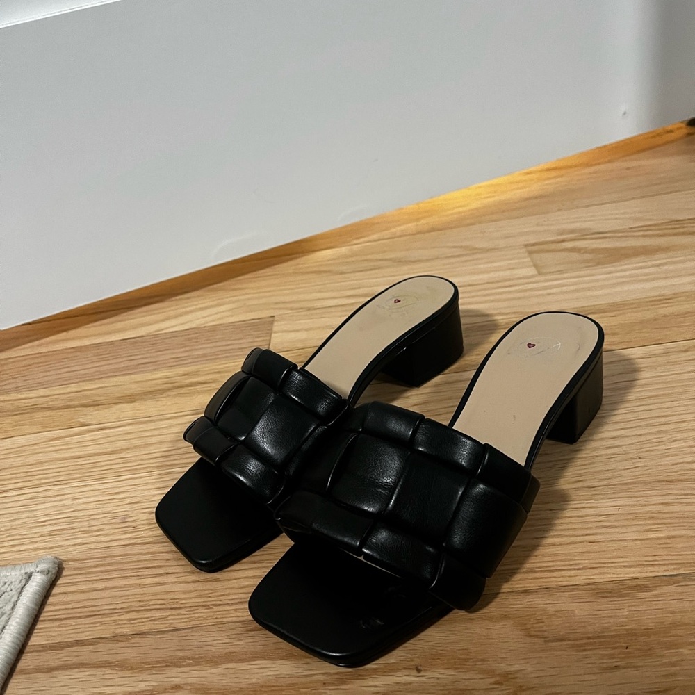Heart in D Heeled Sandals for Women